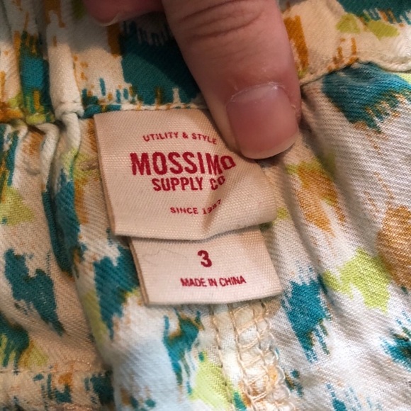 • 2/$10 • Tribal Print Linen Mossimo Shorts - Picture 5 of 5